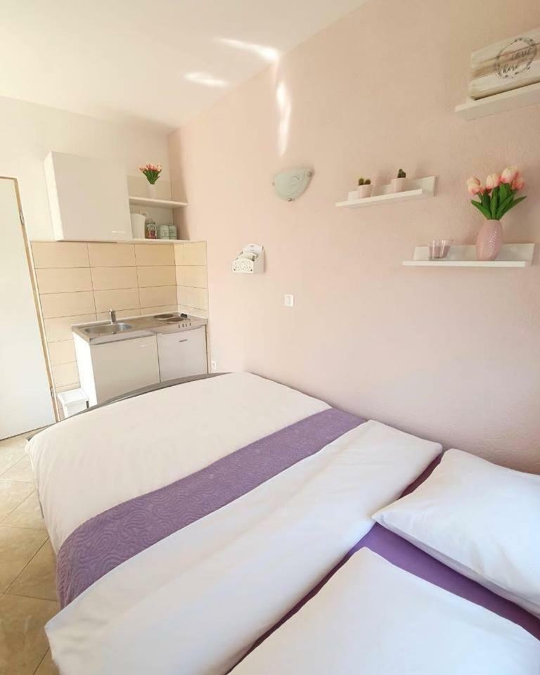 Studio Room Rita Baska  Ngoại thất bức ảnh